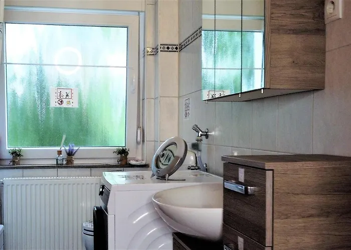 Appartement Your Private Bedroom Near Station Perfect For Solo Travelers